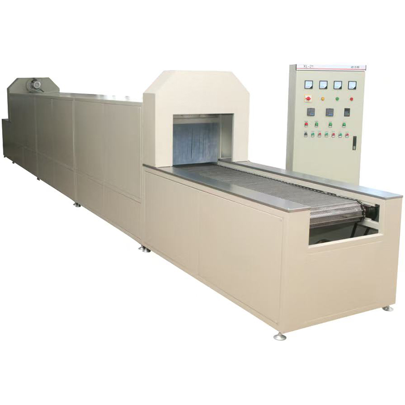 Através da linha de produção de forno de cura tipo